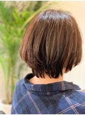 大人かわいいショートボブ×ブルーアッシュ
