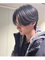 キートス(Kiitos)&nbsp;【襟足あり】ミニウルフセンターパート×毛流れパーマ