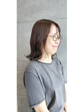 パウダーヘアー ルミニティ(powder hair luminity) 肩ライン外ハネヘアースタイル