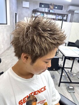 スキル 石岡(SKILL) ニュアンスカラー/ハイトーンカラー/ツーブロック/モテ髪