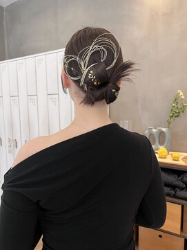 アトロ(Atoro) 似合わせカット/ブリーチカラー/ブリーチ無しカラー