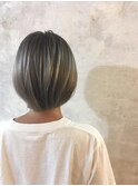 グレージュ