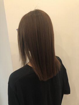 ニューカマー バイ ヘッドライト シブヤ(NEW COMER by HEADLIGHT shibuya) オリーブカラー＿ブリーチなしで明感カラー