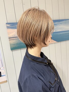 ブルー(BLUE) ショートカット+アンブレラカラー