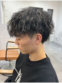 ツイストスパイラル/スパイラルパーマ/メンズ/マッシュ/眉毛