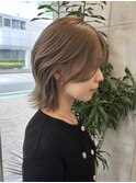 《佐藤遥》ミディアムレイヤー×オリーブベージュ
