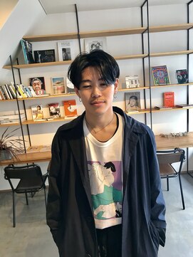 バーグ(Burgh) ショート