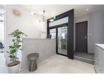 tocca hair&treatment 津田沼店【トッカ ヘアアンドトリートメント】