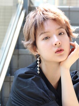 グレープバイン(GRAPEVINES) 外ハネショート