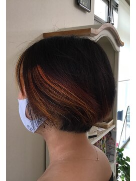 アン ジェ ショートボブ