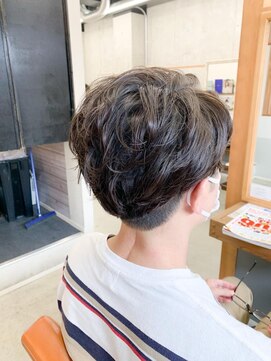 ユッカ エルア 武庫之荘南口(YUCCA elua) 【elua 角床】セットしやすい!ふんわりメンズパーマ