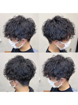 スナッグルサロン(SNUGGLE SALON) ツイストスパイラルパーマ/波巻き/ツーブロックマッシュ/板橋