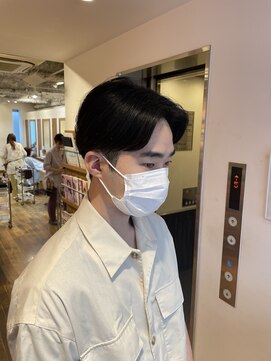 エクリ 麻布十番(equri) ニュアンスパーマセンターパート