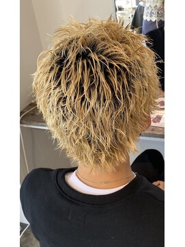 ザ オーダー(THE ORDER) ツイストスパイラルパーマ波巻きスパイラルパーマブリーチパーマ