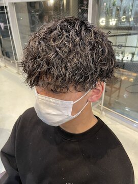 フィフス(fifth) ツイストパーマ波巻きスパイラルパーマツーブロックパーマメンズ