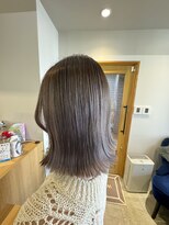 パラゴ(PARAGO.)&nbsp;《城東区/緑橋/女性サロン》シルバー切りっぱなし