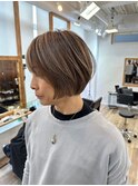 白髪ぼかし/イメチェンヘアスタイル/前髪カタログ/ショートボブ