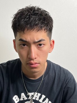 サンディーズバーバーショップ(Sandees) メンズベリーショート刈り上げピンパーマ