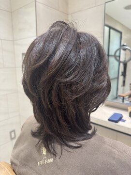 ピークアブー アヴェダ 池袋東武(PEEK-A-BOO AVEDA) ウルフレイヤースタイル