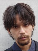 メンズミディアムウルフ緩めルーズシャドウパーマセンターパート