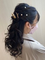 オプティマヘアー(Optima Hair) ハーフアップアレンジ♪