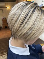 カノア(kanoa)&nbsp;ショートボブ　ブリーチ伸びかけバージョン