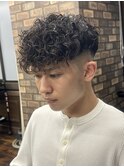 メンズパーマ　メンズメッシュ　スペインカール