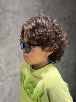 ドゥーエン(DoEN) キッズシャドウパーマ