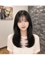 リリー シンジュク(Lilly)&nbsp;【Lilly新宿】ニュアンスウルフ/20代30代40代50代/顔周りカット