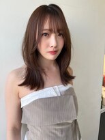 ラパンセ ブルー(LA PENSEE BLEU) ミディアムレイヤー 顔まわりカット ショコラブラウン