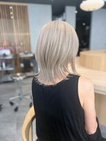 リファインド(REFINED)&nbsp;ホワイト系カラー　　村田