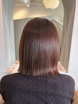 ルトワフクロマチ(Lutowa Fukuromachi) ダークパープル/ナチュラルショート/夏のヘアアレンジ/袋町