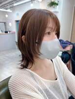 hyon myon/RISEbyREVO 綾瀬店【ヒョンミョン】&nbsp;ハッシュカット/デザインカラー/グレージュ[綾瀬駅/韓国ヘア]