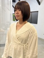 リブ(LIV)&nbsp;切っぱなしボブ×顔まわりレイヤー