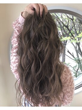 ルーチェ(luce) ハイライトアッシュベージュ！デザインカラー