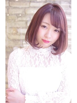 ビーハイブ 一番町店 アヴェダ(BEHIVE) 「BEHIVE一番町店　高橋しおり」　大人かわいいワンカールボブ