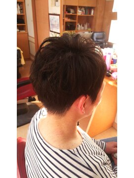 ココロ 美容室(COCORO) すっきりショート