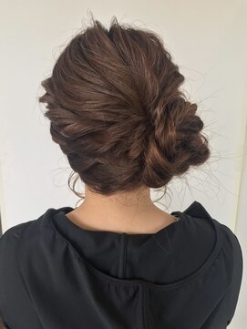 ボタニウムドットアン バイ アールサロン(BOTANIUM.An by Rr SALON) サイドアップスタイル