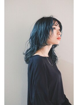 オーイット(ooit) *ロングウルフヘア×ブルーカラー*