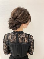 ヘアイズム ブランシュ(hair-ism BLanCHe) 【 BLANCHE 】下めアップスタイル