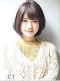グレーベージュ 顔周りを包み込む ショコラアッシュミディ 妙典