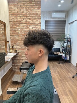 ライズヘアー(RISE HAIR) スペインカール