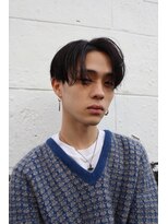 オーシャントーキョー(OCEAN TOKYO)&nbsp;韓国ヘアカルマパーマカルマバングセンターパートウルフ