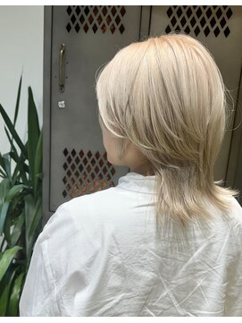 リフル 八王子(RIFULL) ハイライト　レイヤー ショートヘア　ボブ　くびれレイヤー