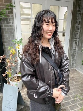 カシェ ナカザキ(CACHE NAKAZAKI) ロングスパイラルパーマ
