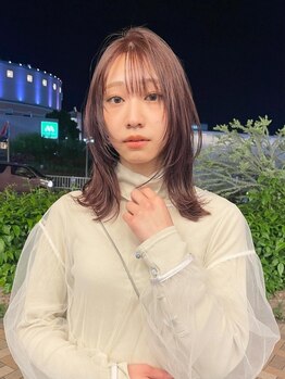 スプリング ウシワカマル(SPRING@ushiwakamaru)の写真/トレンド×似合わせで今流行りの小顔でお洒落な顔まわりカットをご提案◎