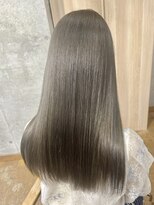 カリーナコークス 原宿 渋谷(Carina COKETH)&nbsp;インナーカラー/ダブルカラー/イヤリングカラー/ハイライト