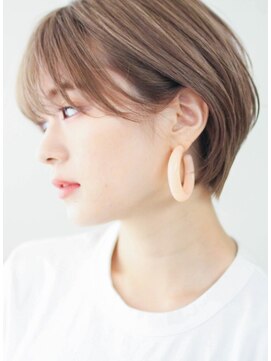 ルアン 大分駅店(ruen) ショートカットショートヘア髪型30代40代50代ショートボブ耳かけ