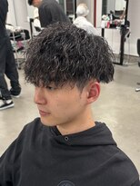 フライ 東通り店(Frei)&nbsp;縦落ちツイストスパイラルパーマ