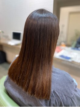 ヴォヤージュトロワ(voyage trois)の写真/極力ダメージを与えず回を重ねる毎に綺麗になる！歳を重ねてまとまりづらくなってきた髪にも施術可能です◎